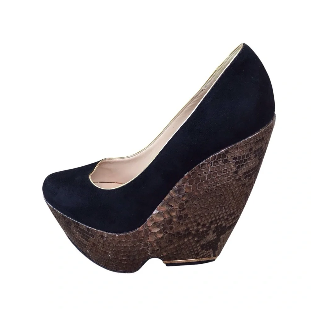Nicholas Kirkwood Black Suede And Python Leather Wedge Platform Pumps Si…